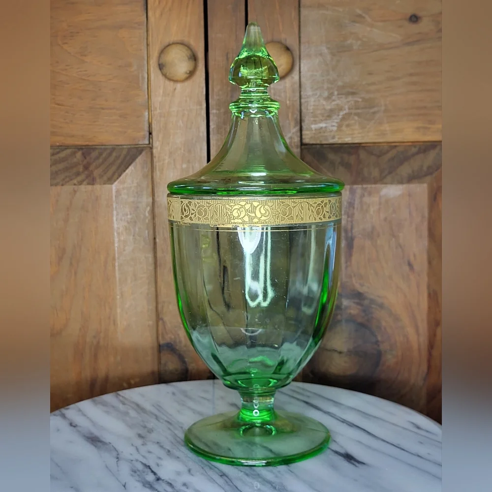 Elegant Green Glass Jar with Gold Accent - Picture 3 of 13